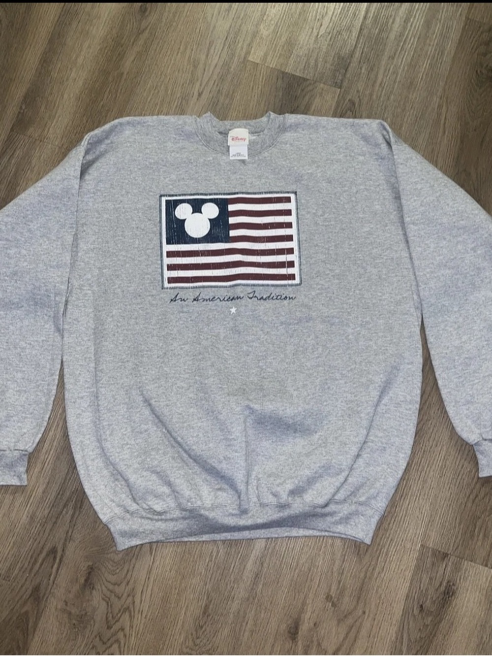Disney Gray Crewneck Sweatshirt american Flag Mickey Graphic